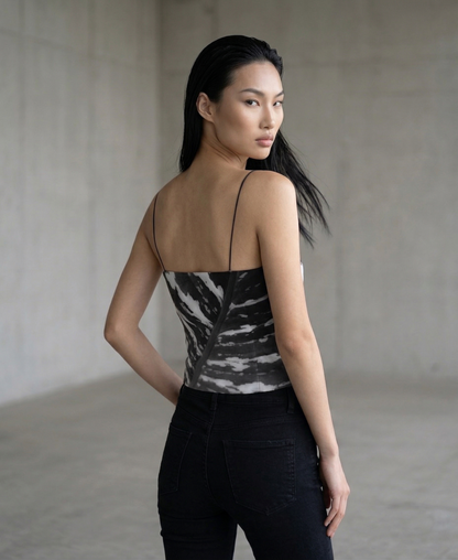 Women's strap top: Calathea print
