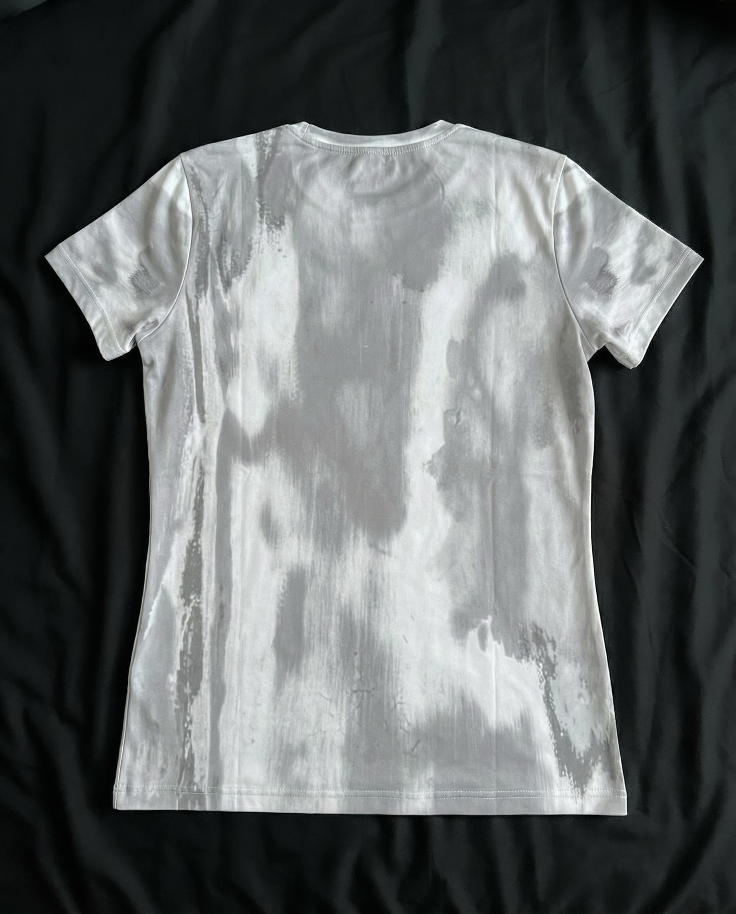 Womens t-shirt: Rustic print