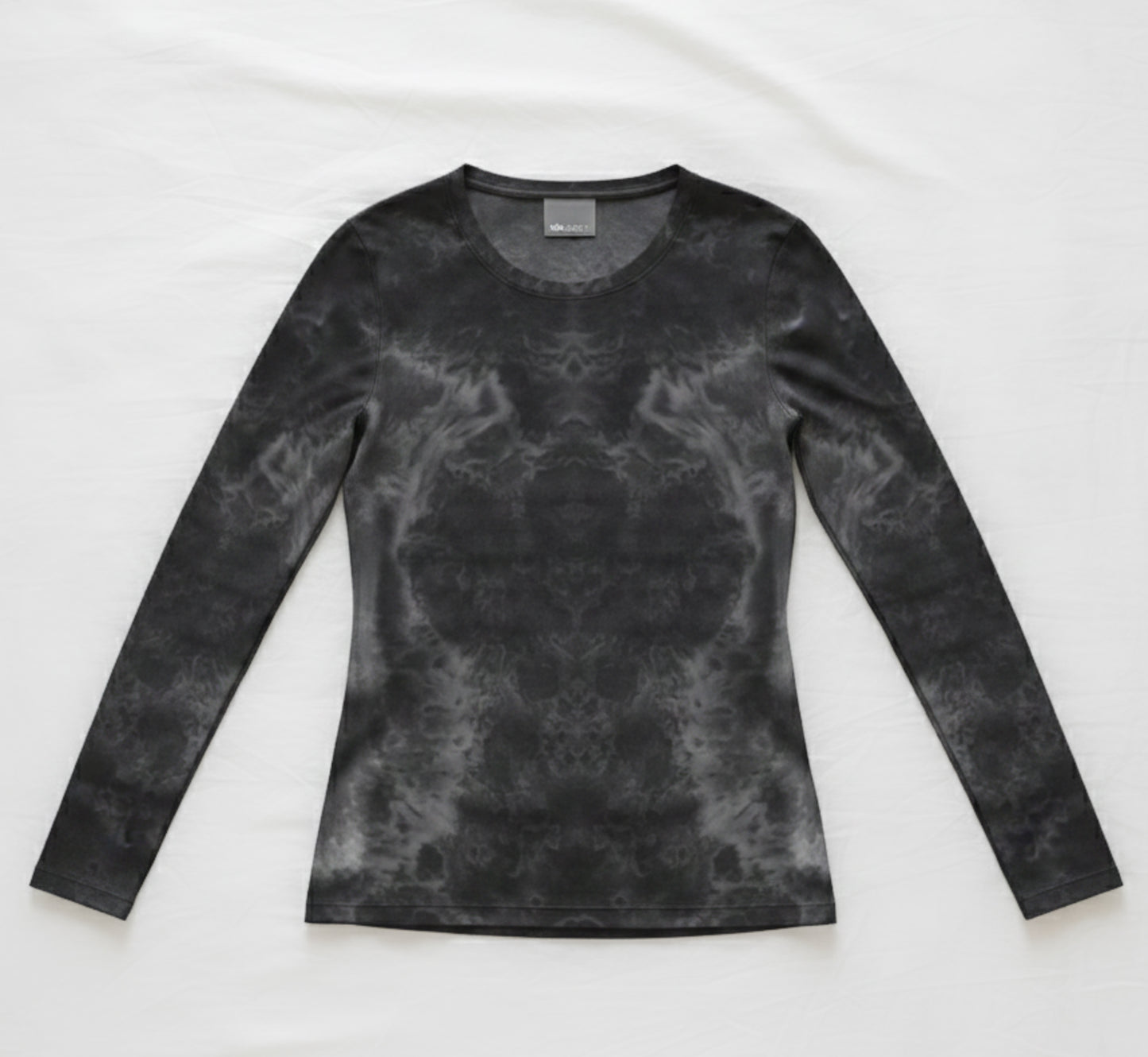 Womens long sleeve t-Shirt: Cabinet print