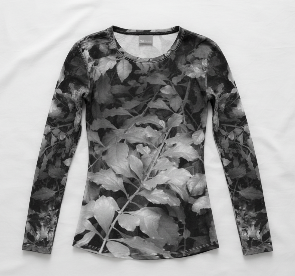 Women's long sleeve t-shirt: Vine print